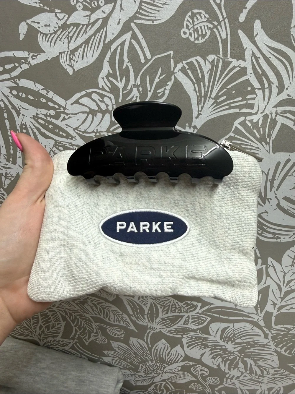 PARKE Claw Clip - Black - Back to School